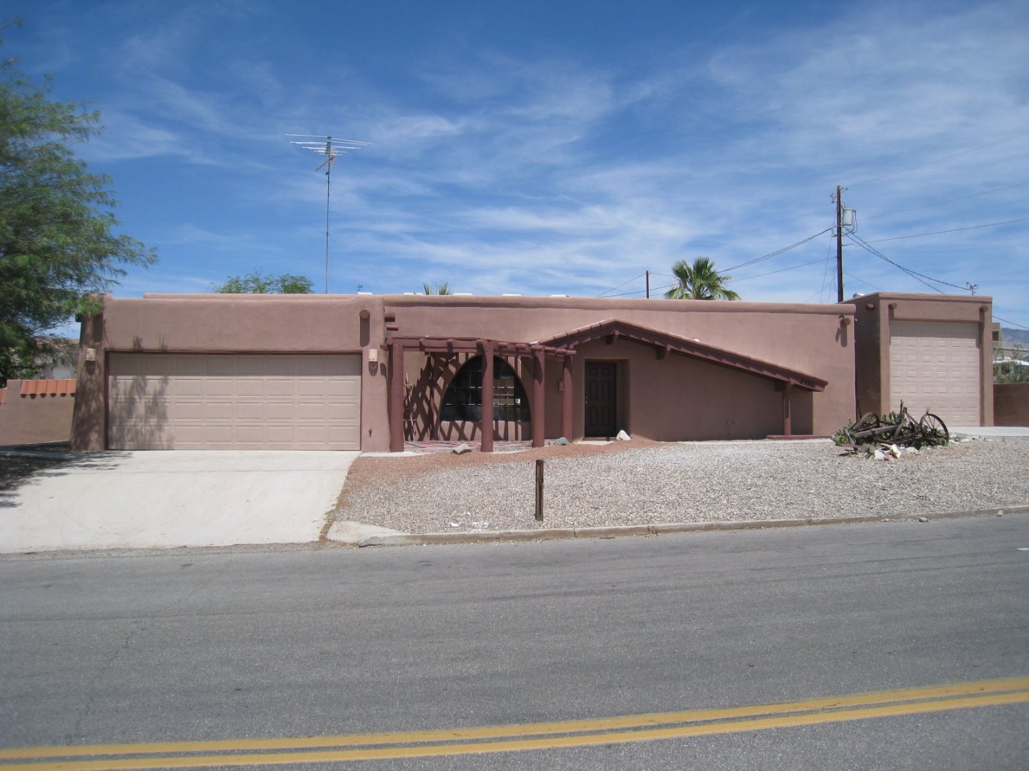 2231 N Rainbow Ave N Lake Havasu City, AZ