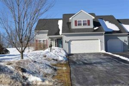 33A Fairway Dr Mechanicville, NY