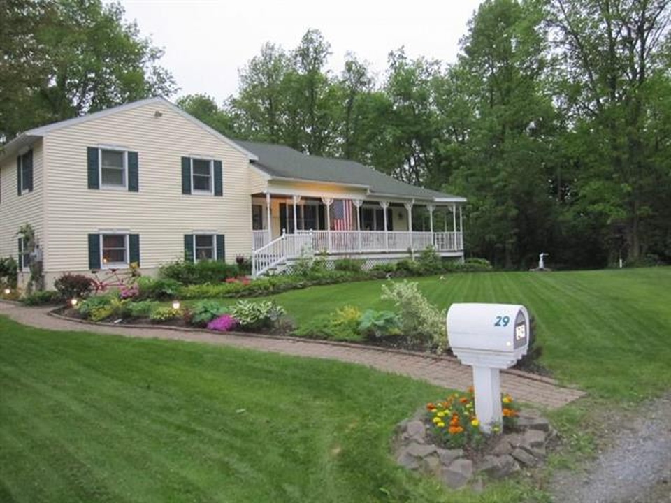 29 Munger Hill Road Stillwater, NY