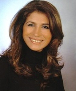 Angela Kontis