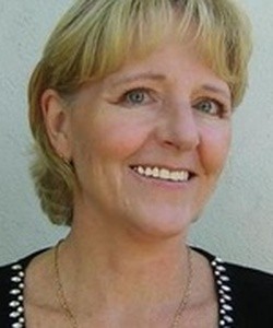 Denise Edgcomb