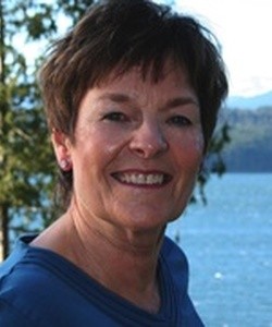 Joanie Peters