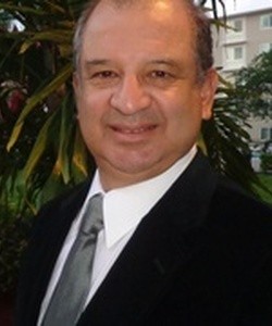 Carlos E Lozano