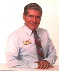 Dennis Bragg
