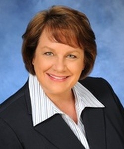 Suzanne Smith